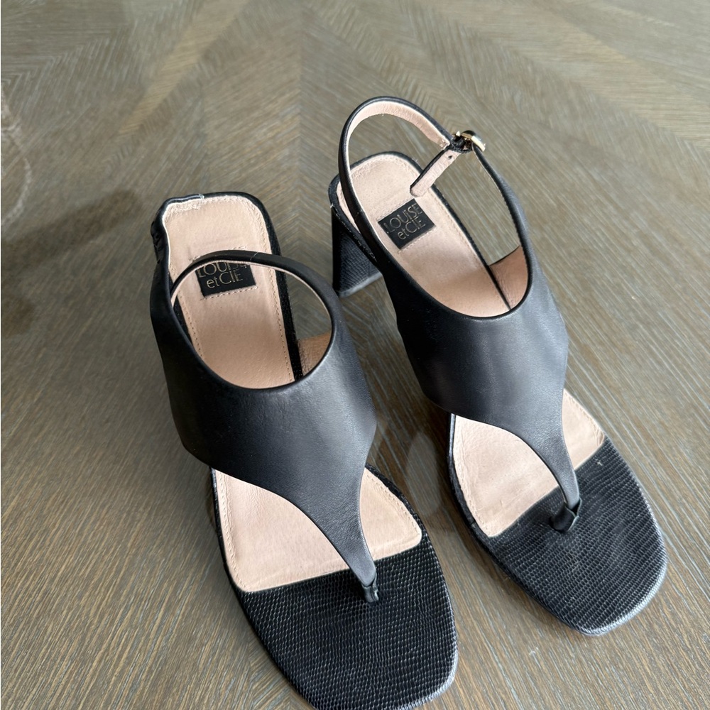 Louise et Cie Black and Tan Women's Sandals